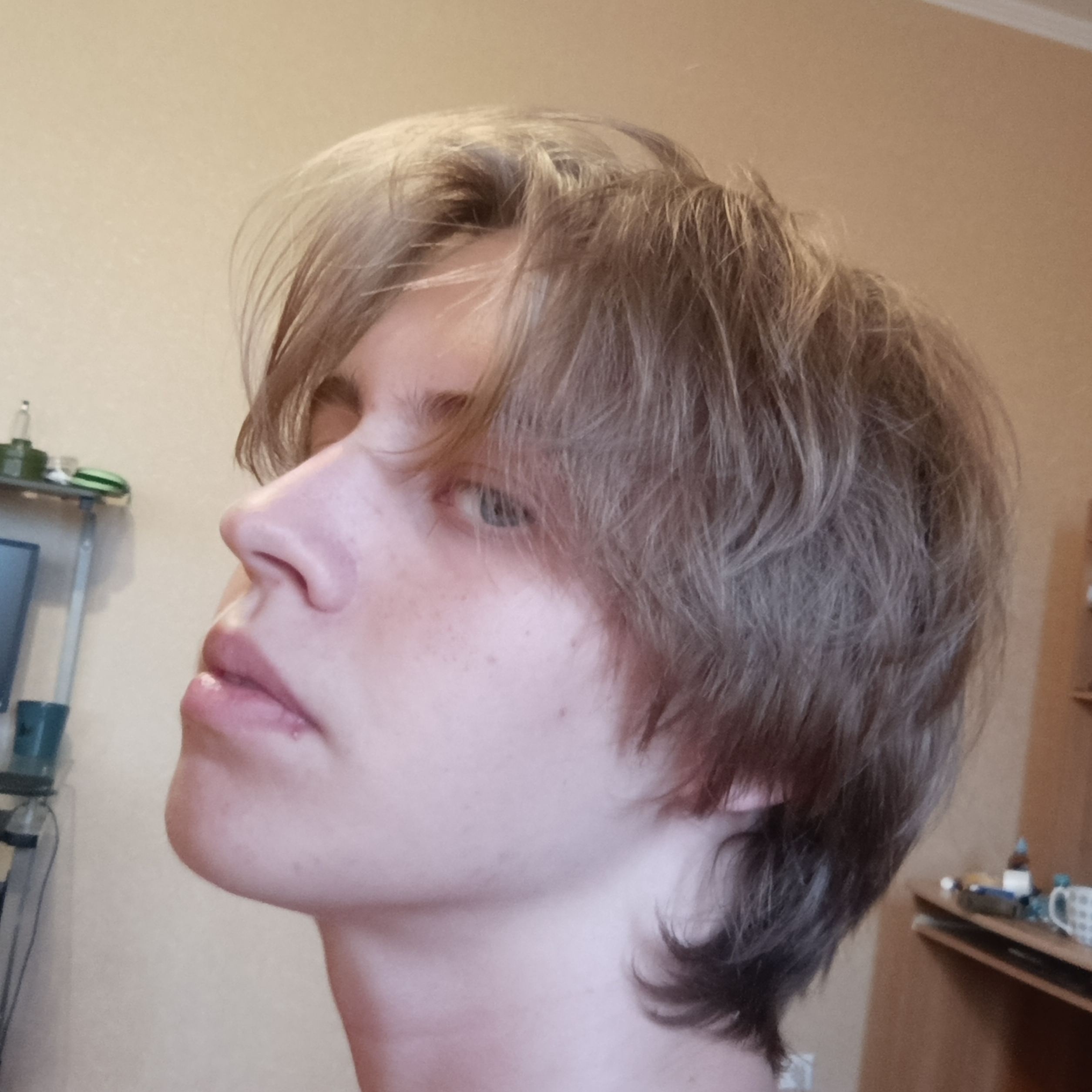 1000022577