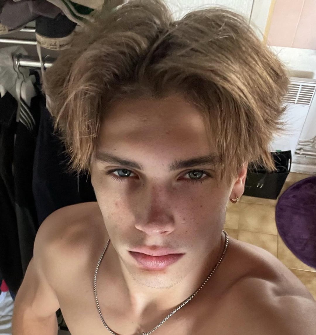 Damian kater v0 8wqg3wztdtva1 4062862126
