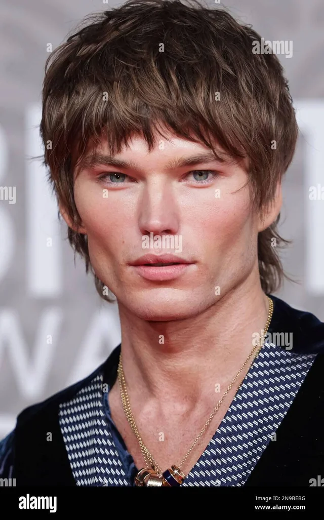 Jordan barrett in 2023 his face is noticeably a lot slimmer v0 35yr6o5vxj6b1