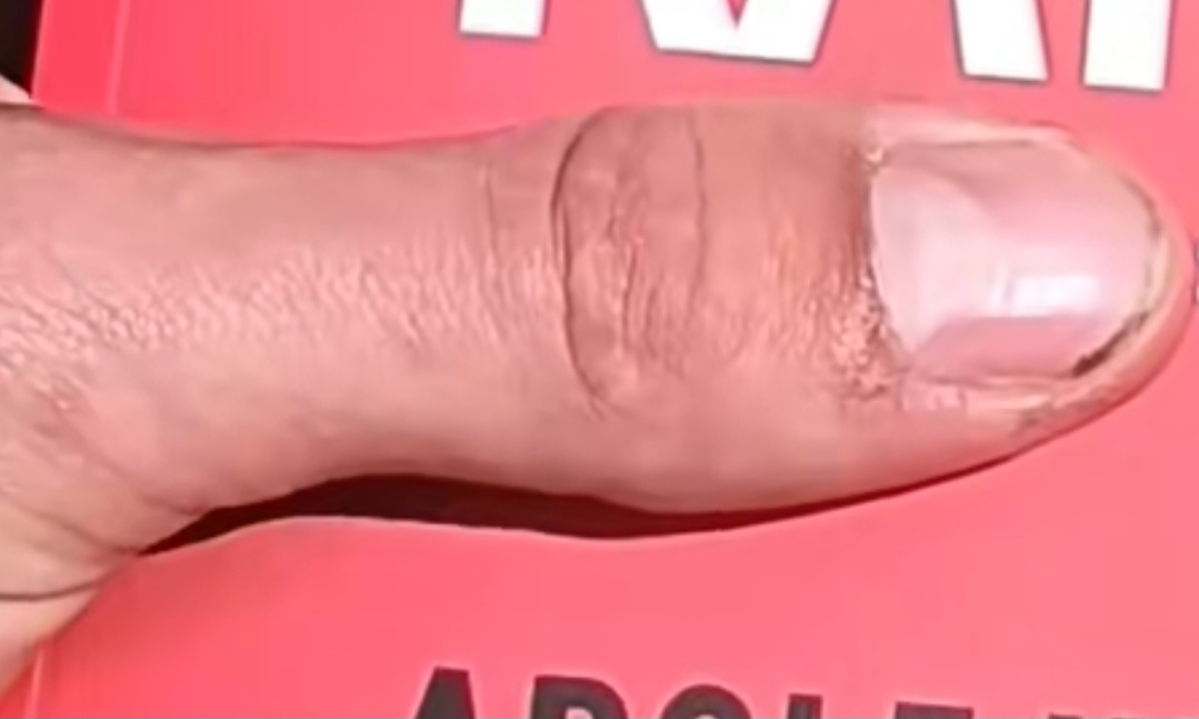 1000001033