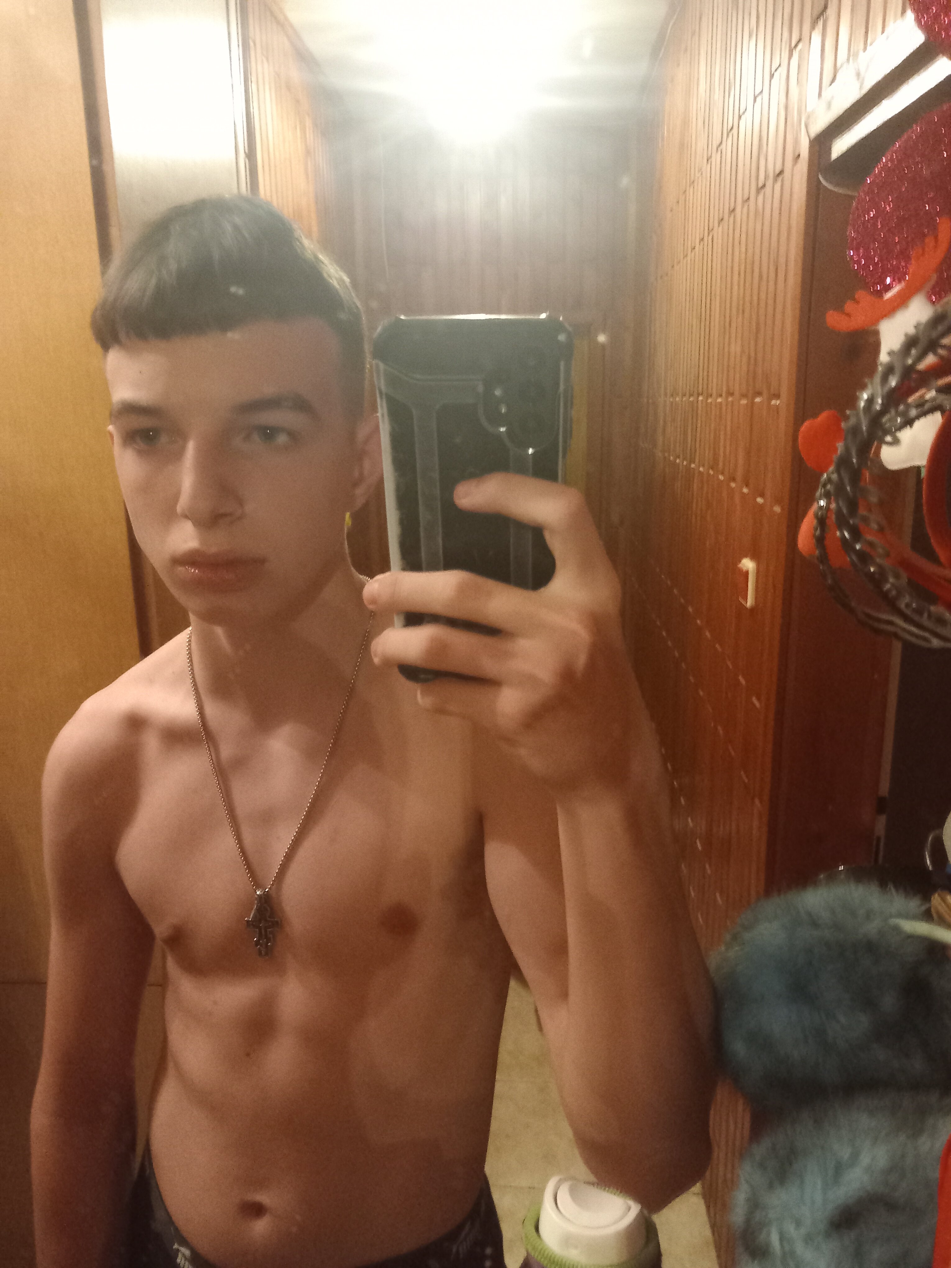1000016023