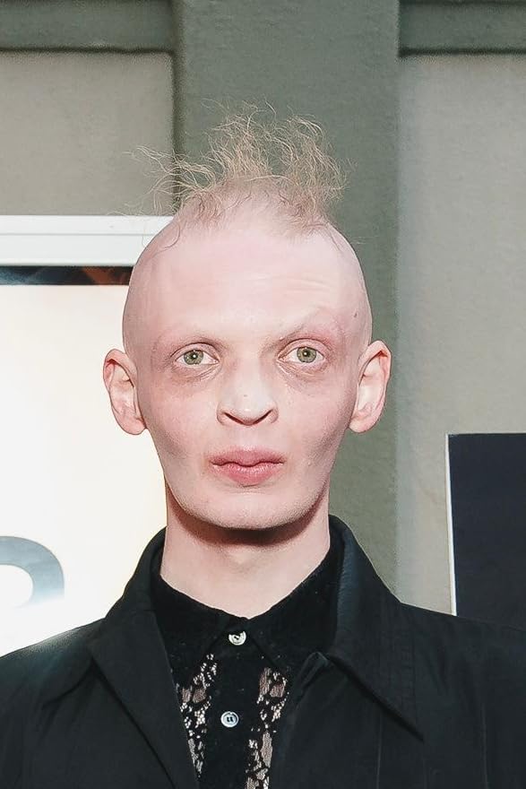 MV5BYzkzNzA1ZTMtNzk2ZC00ZWY3LTk3YWUtN2E0YmI1MWQ2NjJjXkEyXkFqcGc V1 CR11565587880 