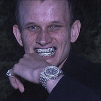 Diamond watch1