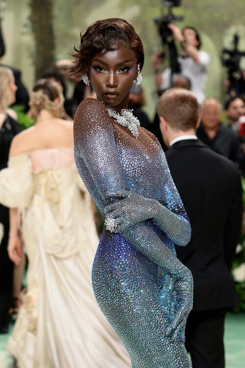 1715048802-gettyimages-215179929072.jpg