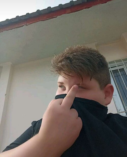 Screenshot_20230523-233918_TikTok.jpg
