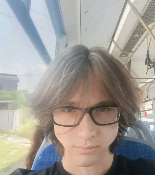 Screenshot_2025-07-18-12-48-35-394_com.zhiliaoapp.musically-edit.jpg