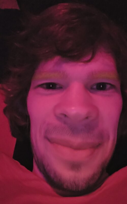 Screenshot_20250717_230652_TikTok.jpg