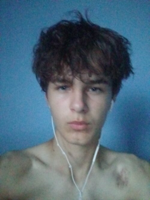 Snapchat-430929325.jpg