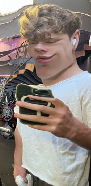 1754393292076