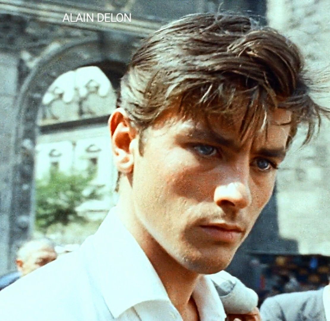 se-coiffer-comme-nos-idoles-alain-delon-560x814-3138873010.jpg se-coiffer-comme-nos-idoles-alain-delon-560x814-3138873010.jpg