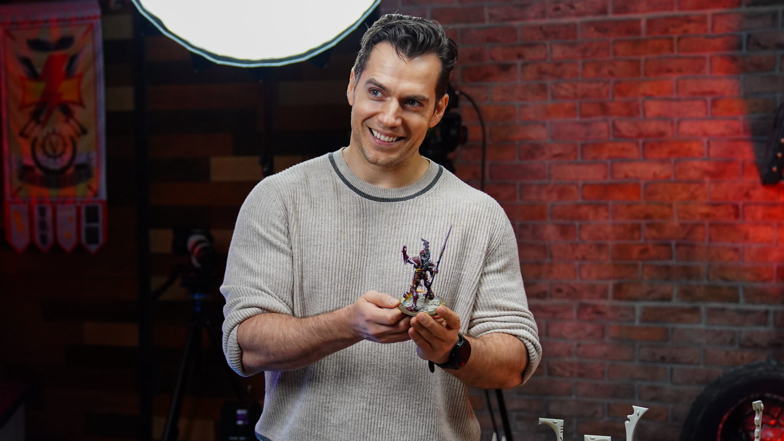 Warhammer 40k henry cavill miniature shot header