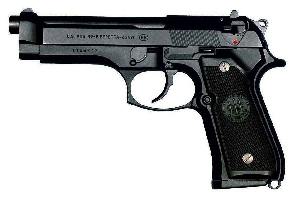 960px M9 pistolet