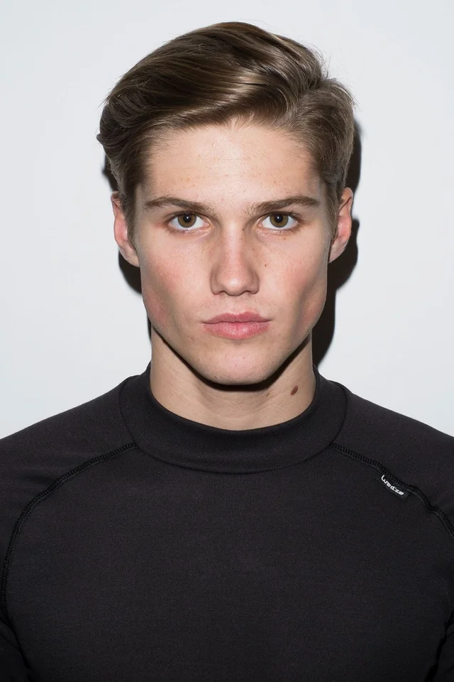 Australian model nick truelove v0 458ud3auhtl91