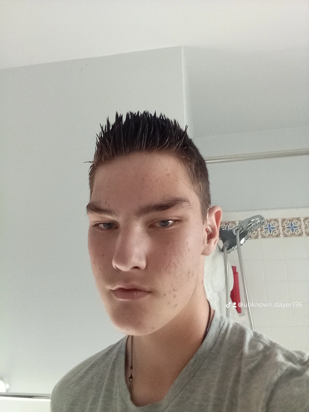 Snaptik 7540696942301564174 0
