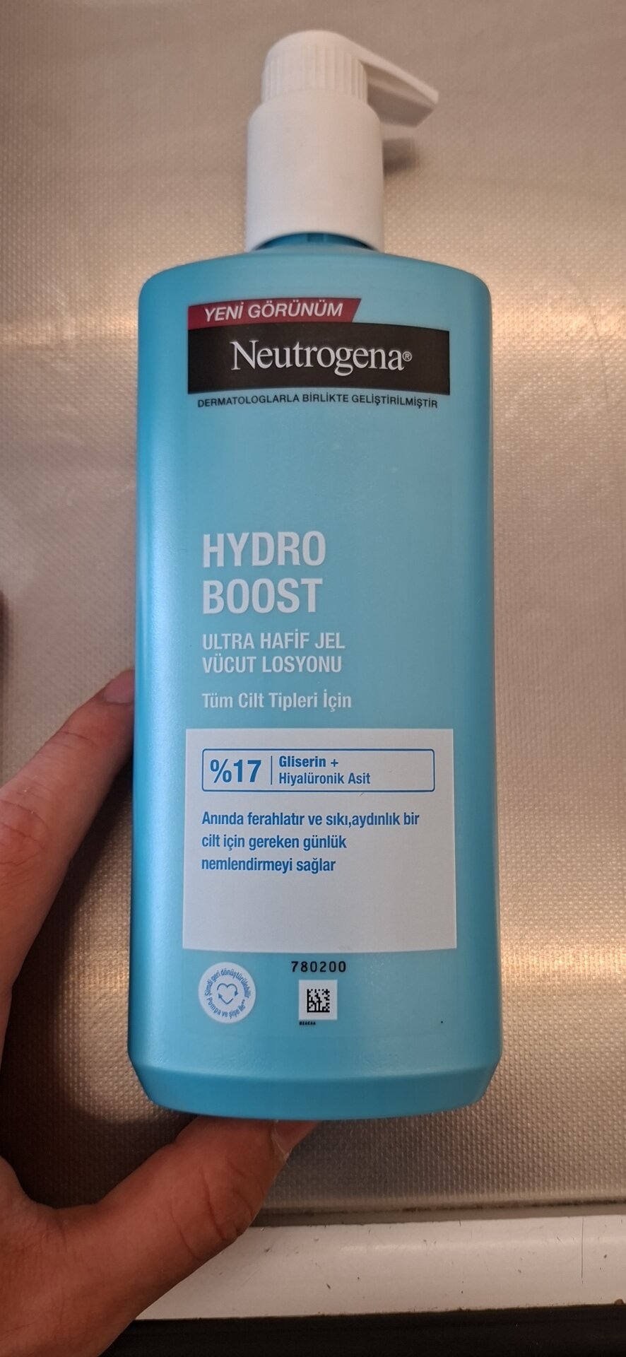 886 886