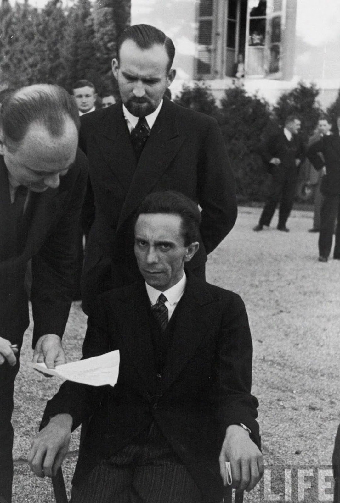 Eyes of gate goebbels Eyes of gate goebbels