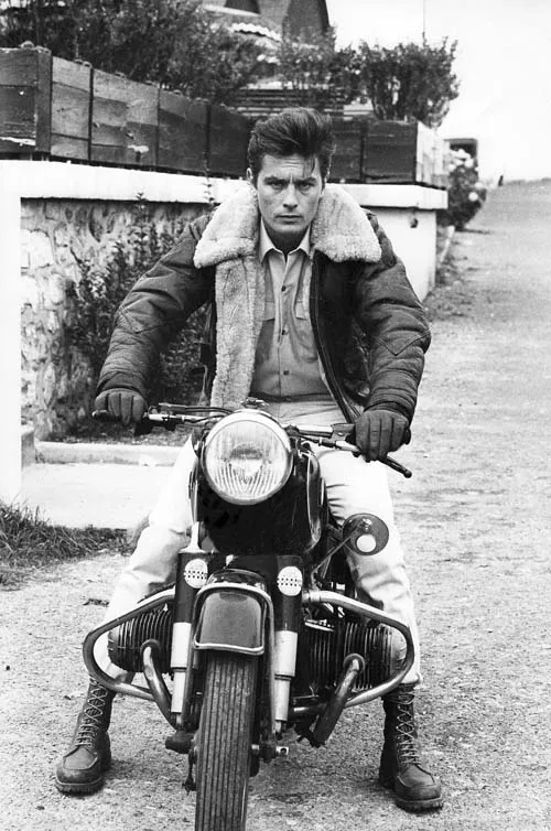 Alain delon les aventurier man crush monday