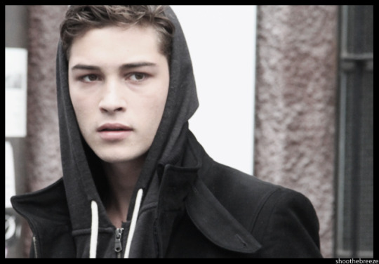 Tumblr ly4bi5f4Dg1qd9xs3o1 540