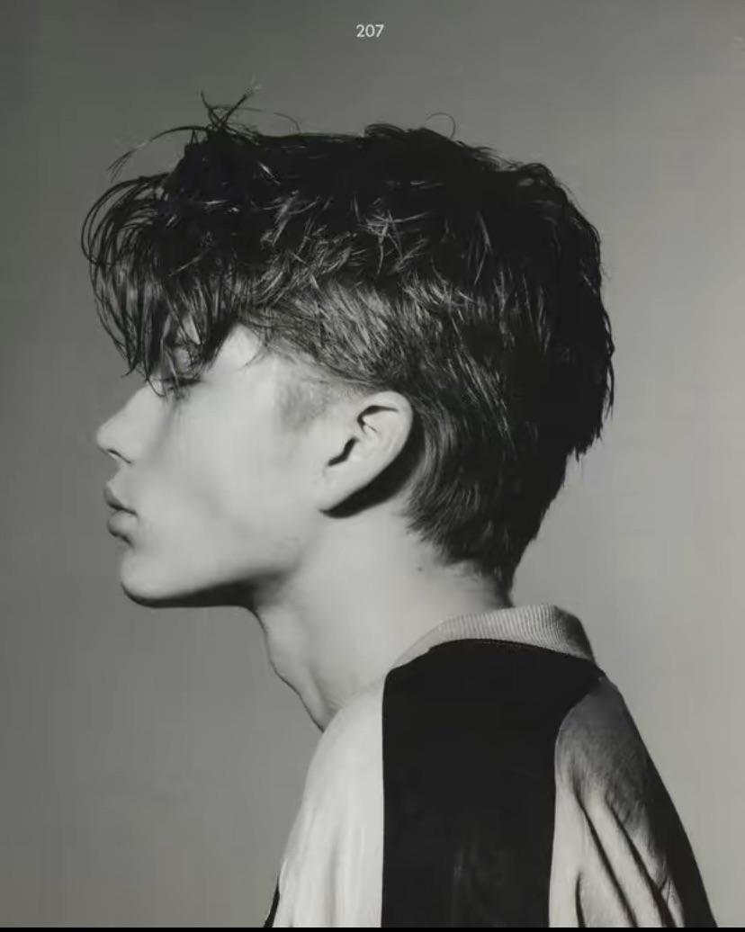 Who has the better side profile v0 eci8l0qy6psc1