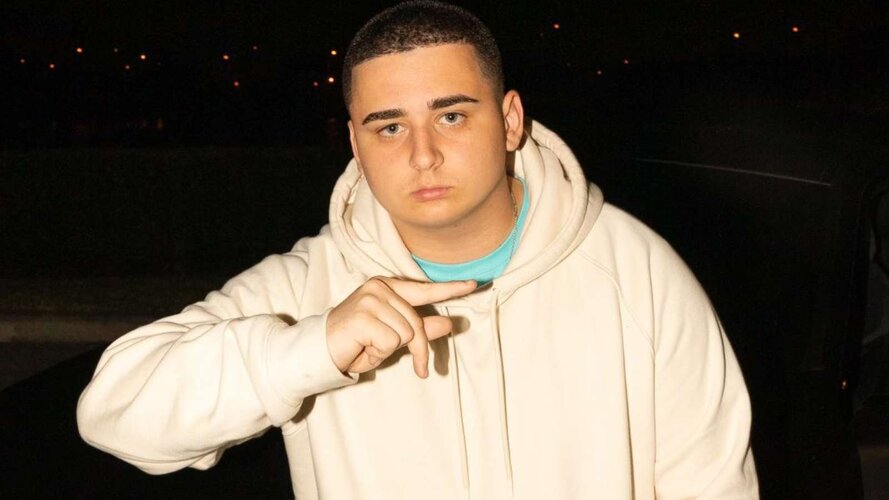 lacy-faze-clan-fourth-member-reveal-2699410479.jpg