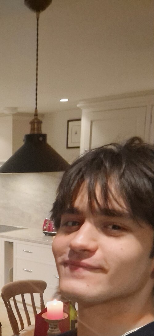 20241122_232142.jpg