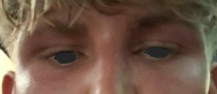 Screenshot_20250820_221330_Gallery.jpg