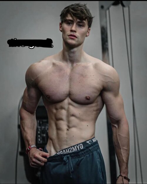 retouch_2025082917265619.jpg