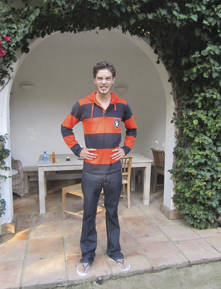 Tumblr mat9e2GjQi1qd9xs3o1 1280