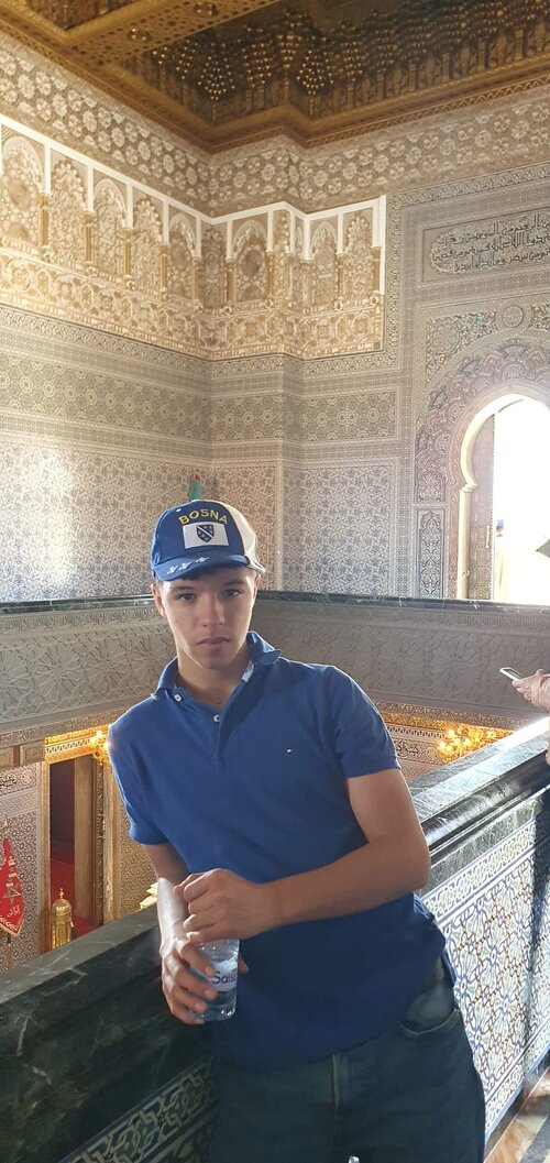 Hola