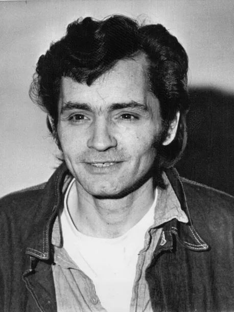 635518966118780283 Charles Manson05