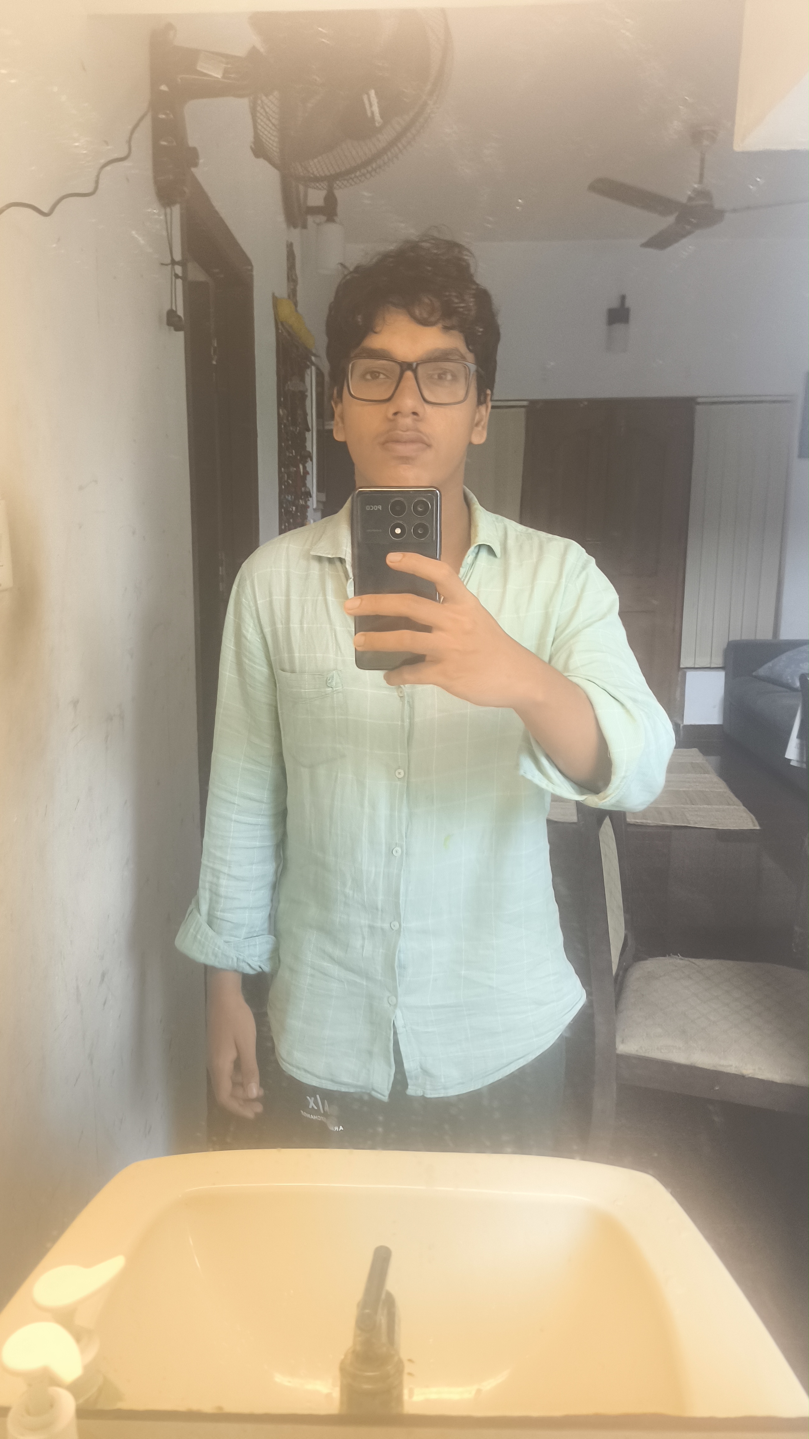 1000024216