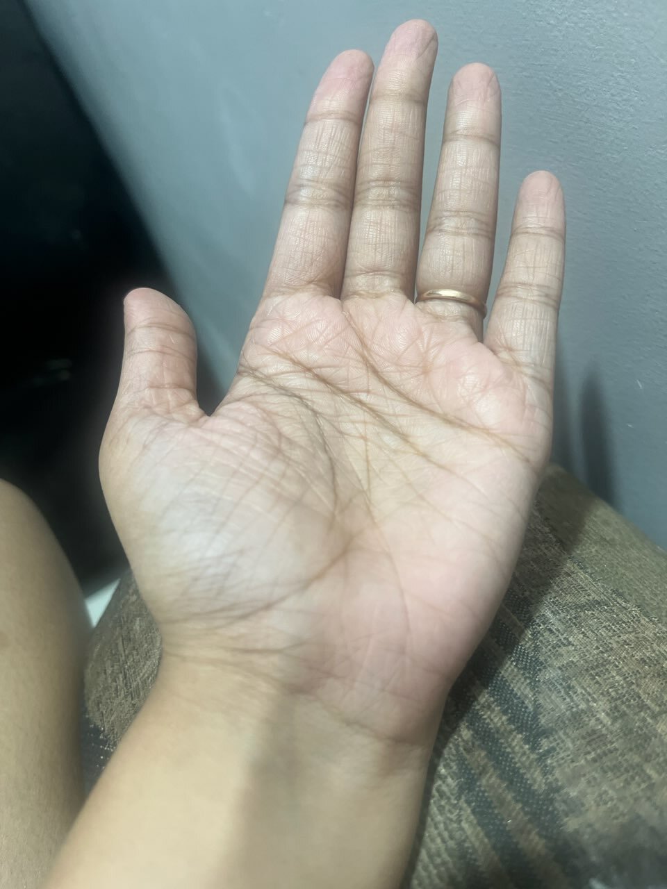 77956786787  68C21F45 A605 4056 8D21 AE33513C95CD