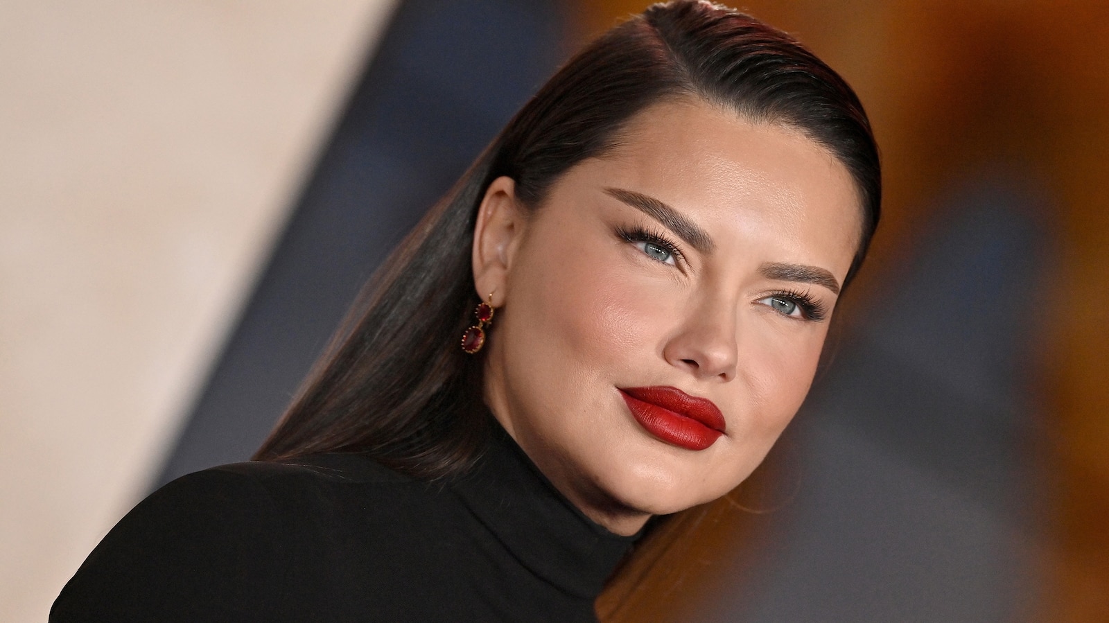 Adriana lima 1 gty bb 231116 1700148600509 hpMain 16x9