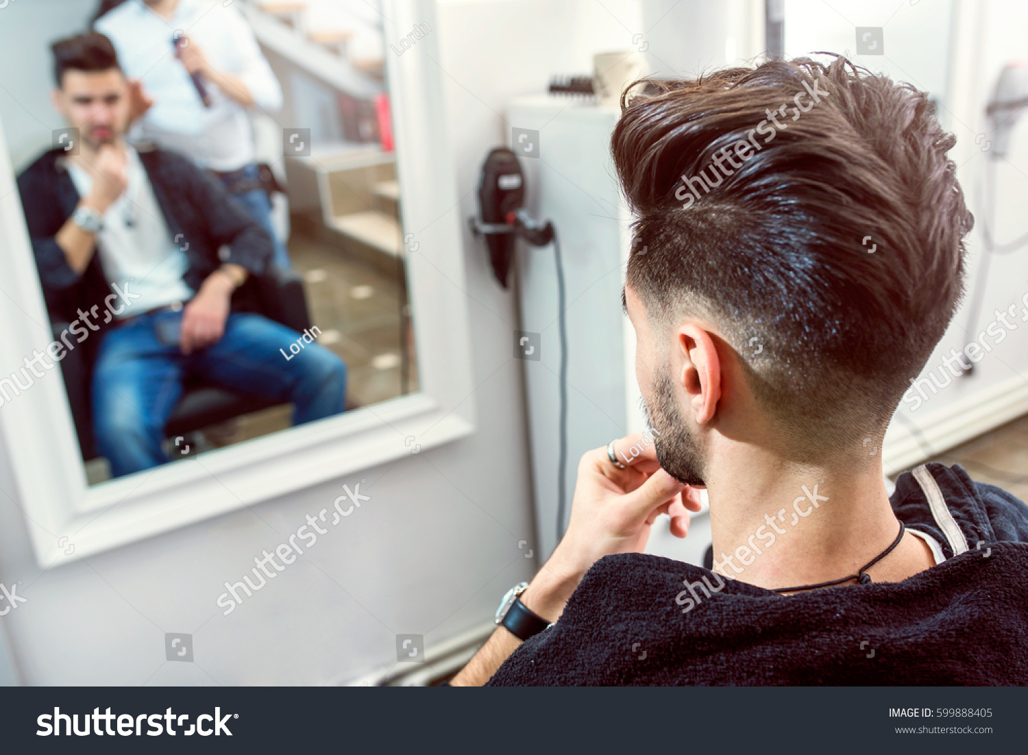 1758565304045 1758565304045