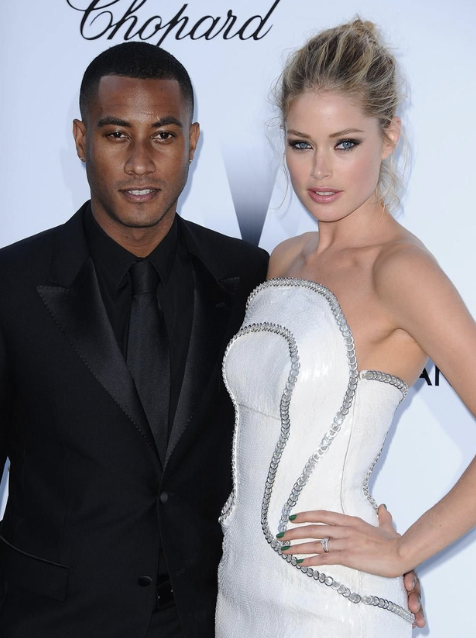 5360678 5359897 5359749 5359475 5313180 P