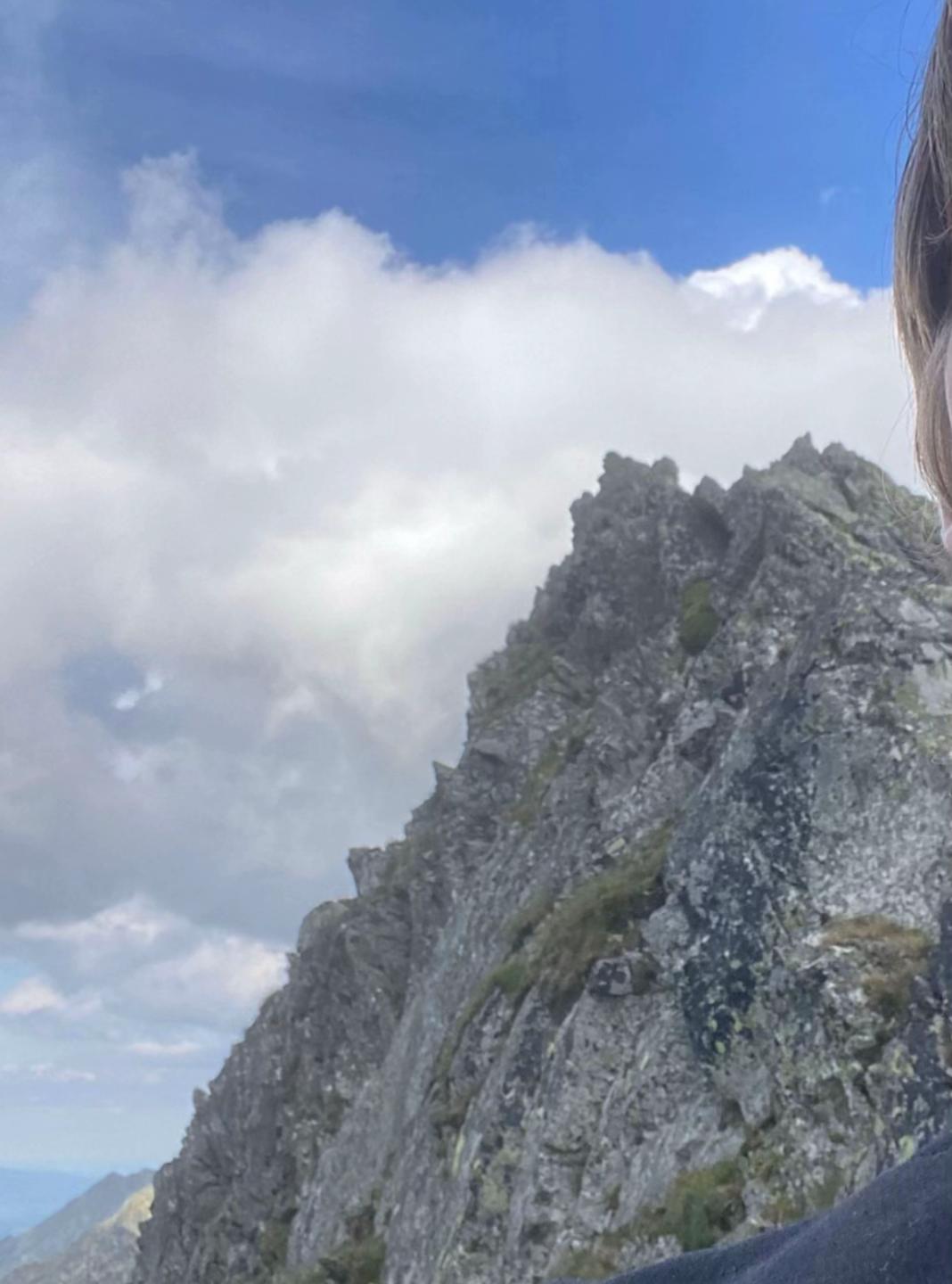 Snaptik 7542144978353491222 6