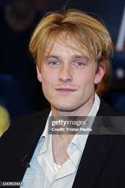 1759074182338 1759074182338