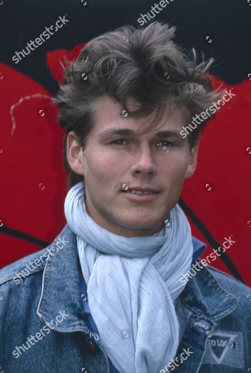 a-ha---morten-harket-'the-living-daylights'-1500w-1276349x.jpg