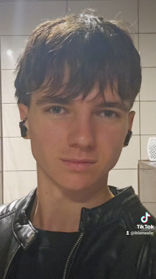 Screenshot_20250920_074307_Gallery.png