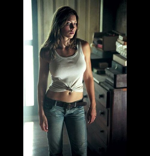 649299 jessica biel sexy dans massacre a la 580x0 3