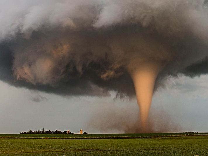 Photo tornado traer iowa by brad goddard orion illinois 07062016 1120x534 landscape web