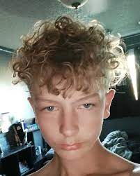 1759420628416