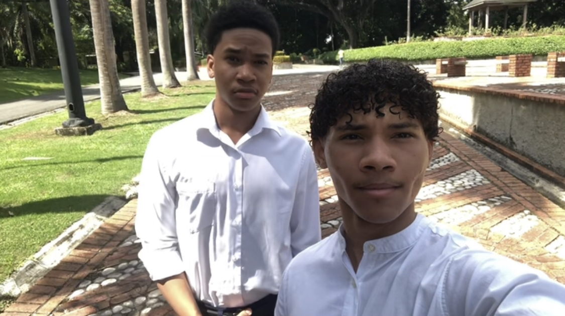 5CEB6772 6A30 42E2 B6AD 1A3DB34DAAE5