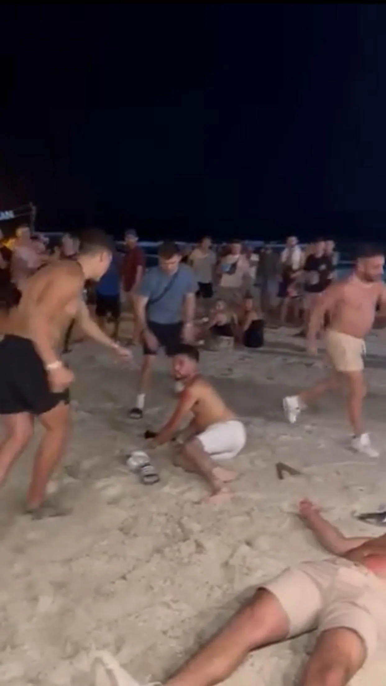 Beachfront beatdown v0 sbe6cvfzympf1