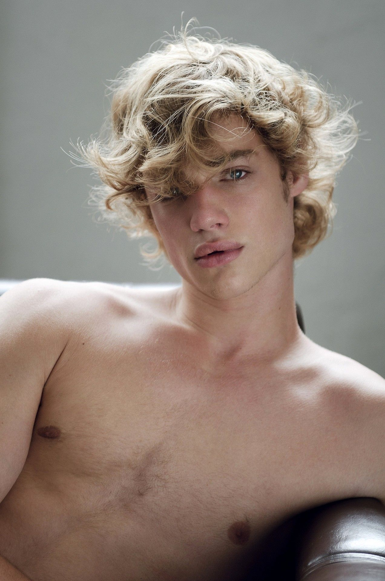 1759728299071 1759728299071