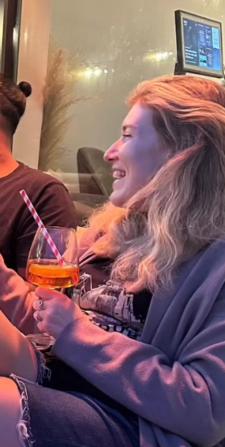 1759843840942 1759843840942