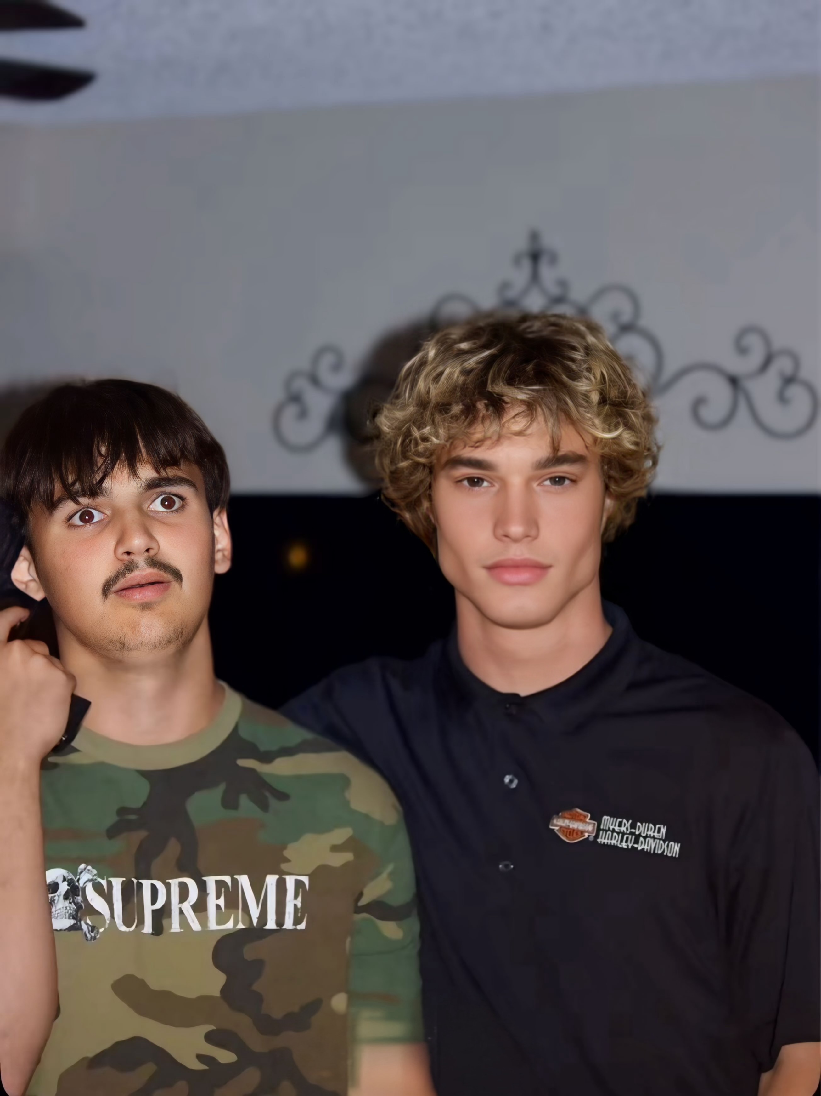 Facetune 05 10 2025 19 45 59