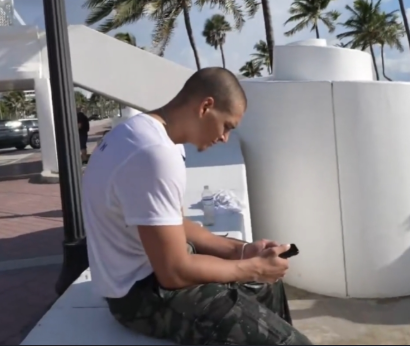 Marlon posture