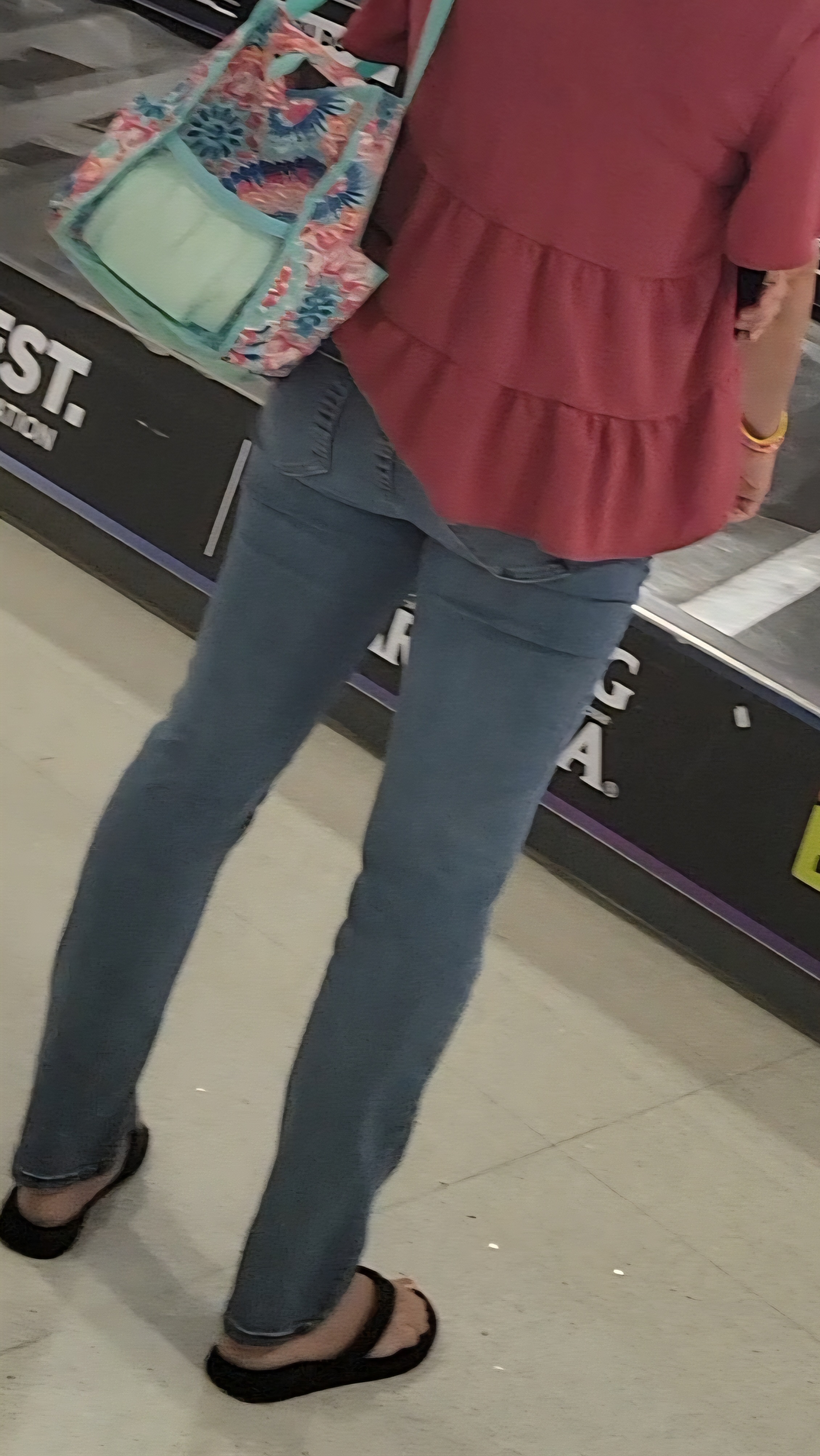 20251008 17274419 20251008 17274419