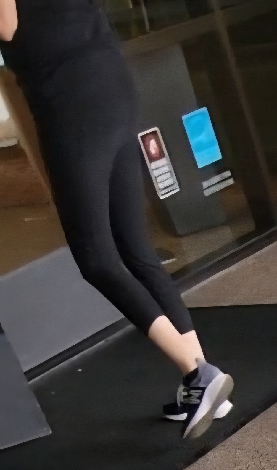 20251010 14224310